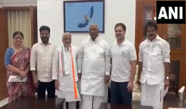 Telangana: BRS को बड़ा झटका, खड़गे और राहुल गांधी की मौजूदगी में कांग्रेस में शामिल हुए केशव राव