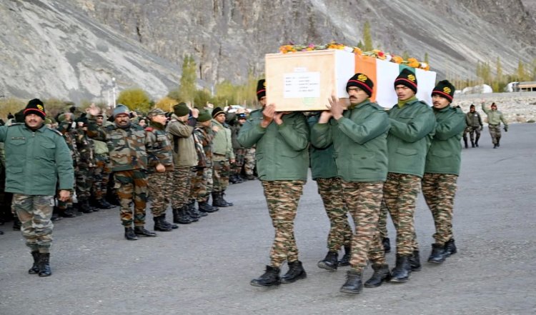 Agniveer Scheme: शहीद अग्निवीर के परिजनों को कितना मुआवजा देती है सरकार, जानिए क्या हैं अग्निपथ स्कीम के नियम