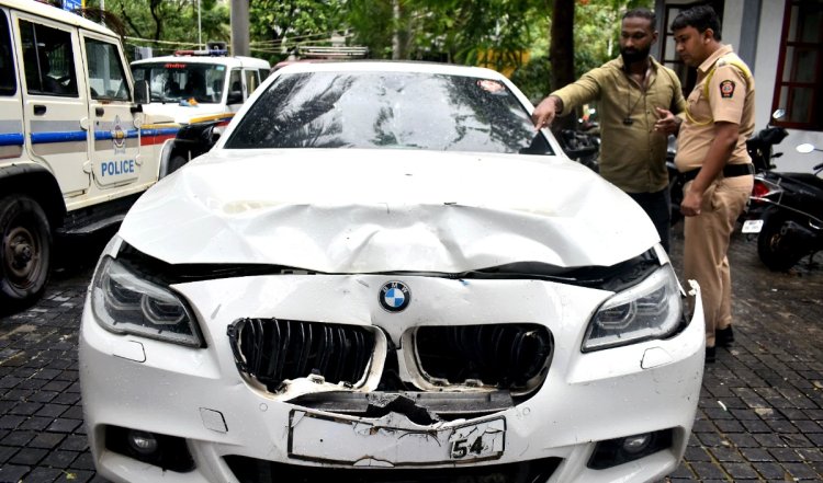 Mumbai Accident: BMW कार क्रैश मामले में शिवसेना नेता के बेटे का CCTV वीडियो आया सामने, दुर्घटना से पहले पब से निकलते हुए देखा गया
