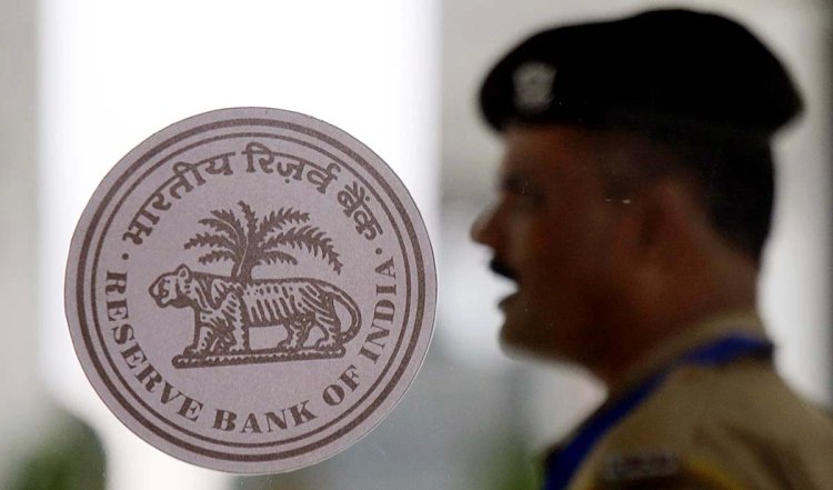 Prabhasakshi NewsRoom: विपक्ष के बेरोजगारी वाले आरोप के बीच RBI ने सभी क्षेत्रों में तेजी से रोजगार बढ़ने का किया दावा