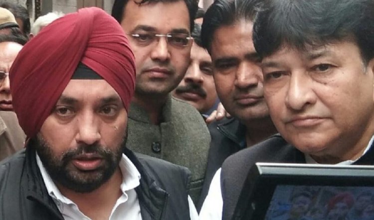 अगर शिक्षकों की बातें खुद आतिशी सुन लेती तो फिर वह इधर-उधर क्यों भटकते - अरविंदर सिंह लवली