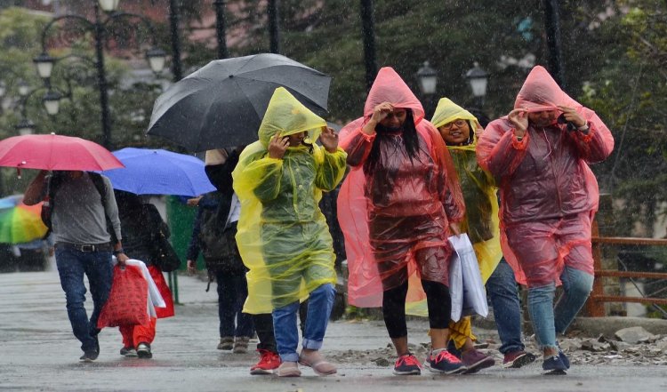 हिमाचल प्रदेश के कुछ हिस्सों में भारी बारिश की संभावना,  येलो अलर्ट  जारी