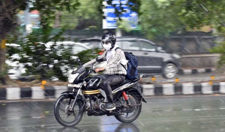 राष्ट्रीय राजधानी में हल्की बारिश होने की संभावना