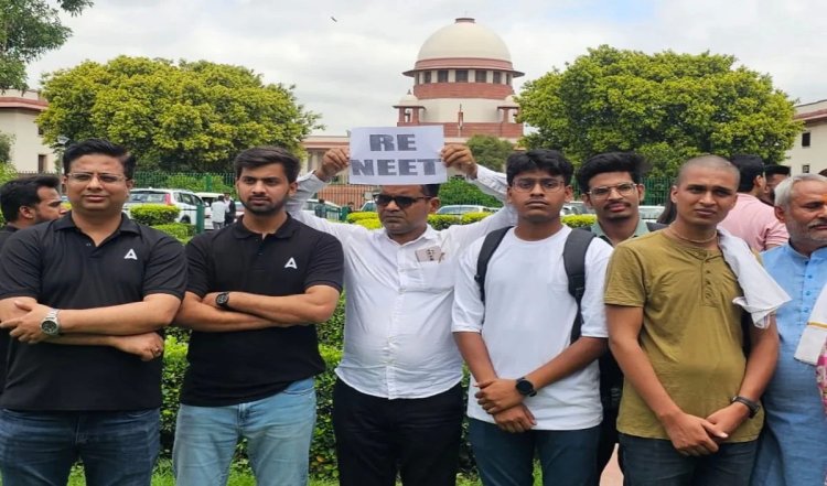 NEET Supreme Court Hearing: आप पहले फैक्ट्स पर बात करें, याचिकाकर्ता के वकील से CJI चंद्रचूड़ ने पूछे तीखे सवाल