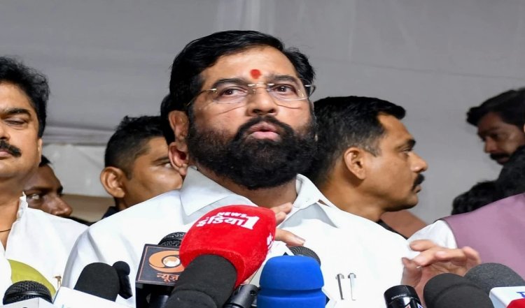 कांग्रेस ने Shinde सरकार के विरूद्ध जारी किया आरोपपत्र, कहा: लोग उसे सबक सिखायेंगे