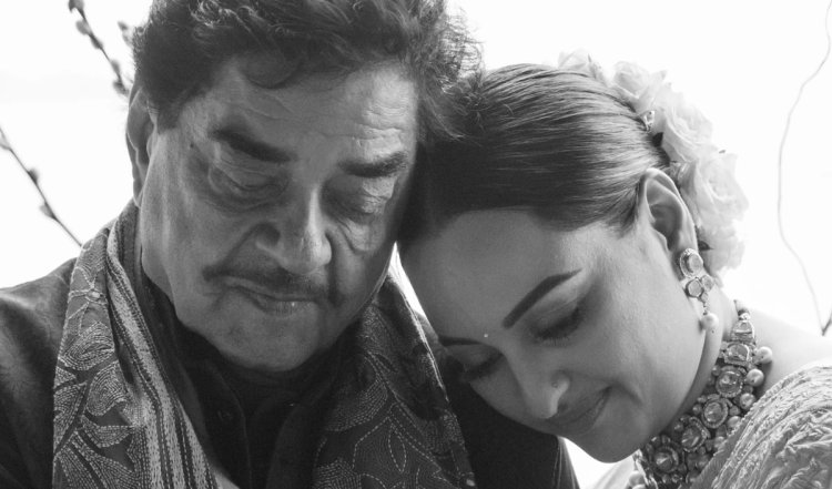 जब Sonakshi Sinha ने पहली बार अपने पिता को Zaheer Iqbal के बारे में बताया, जानें कैसा था Shatrughan Sinha का रिएक्शन, डरी हुई थी एक्ट्रेस