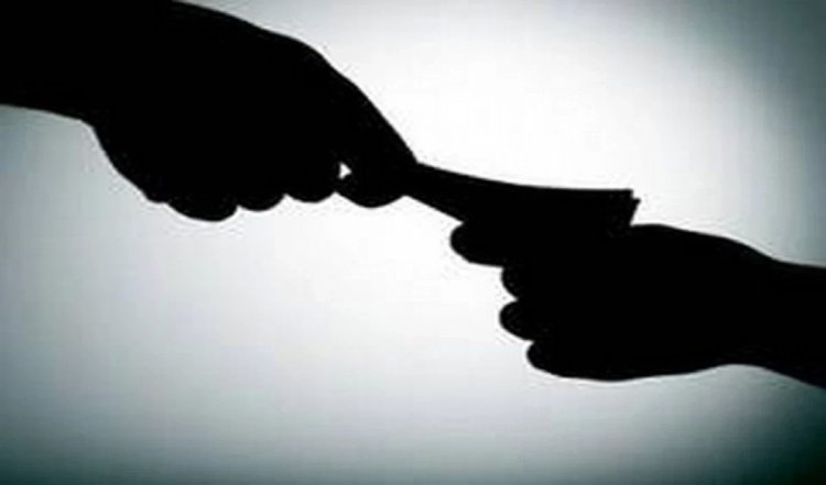 Rajasthan: परिवहन विभाग के निरीक्षक और अन्य कर्मचारी अवैध वसूली करते पकड़े