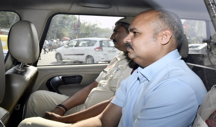 Swati Maliwal assault case: बेल के लिए बिभव बेकरार, अब हाई कोर्ट के फैसले को दी SC में चुनौती