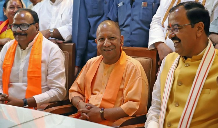UP में BJP संकट को सुलझाएगा RSS! दोनों डिप्टी सीएम के साथ दिल्ली में होंगे CM Yogi, आलाकमान के साथ भी चर्चा