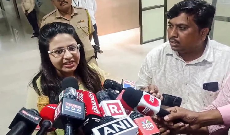 IAS Puja Khedkar पर UPSC का बड़ा एक्शन, CSE-2022 की उम्मीदवारी को किया रद्द, सभी परीक्षा में शामिल होने पर रोक