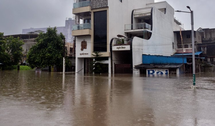 मूसलाधार बारिश से हरिद्वार हुआ जलमग्न, कांवड़ियों के मार्ग में भी बदलाव
