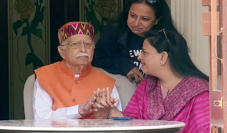 फिर बिगड़ी लालकृष्ण आडवाणी की तबीयत, अपोलो अस्पताल में भर्ती, 1 महीने में दूसरी बार हुए एडमिट