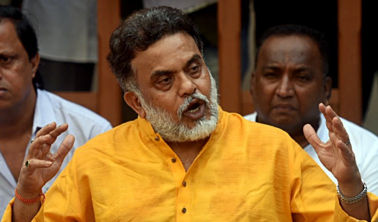 दिल्ली दौरे पर पहुंचे उद्धव ठाकरे के लिए व्यक्तिगत महत्वाकांक्षा ज्यादा महत्वपूर्ण : Sanjay Nirupam