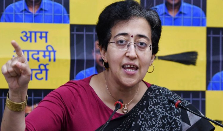 Delhi August 15 Celebration | 15 अगस्त को दिल्ली में तिरंगा फहराएंगी आतिशी, केजरीवाल ने एलजी सक्सेना को लिखा पत्र