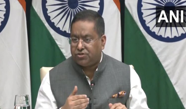 बांग्लादेश हिंसा के बाद पाकिस्तान से भारत आ रहे हिंदू परिवार? प्रभासाक्षी के सवाल पर विदेश मंत्रालय का आया जवाब