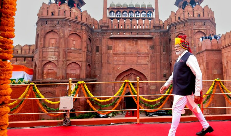 लगातार 11वीं बार लाल किले की प्राचीर से राष्ट्र को संबोधित करेंगे PM Modi, विकसित भारत का पेश कर सकते हैं रोडमैप