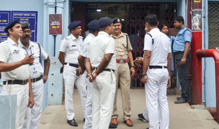 पुणे पुलिस ने पैगंबर मोहम्मद के खिलाफ टिप्पणी के मामले में रामगिरि महाराज के खिलाफ प्राथमिकी दर्ज की