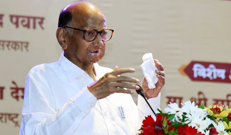 महाराष्ट्र में बच्चियों और महिलाओं के खिलाफ अत्याचार की घटनाएं बढ़ रही हैं: शरद पवार