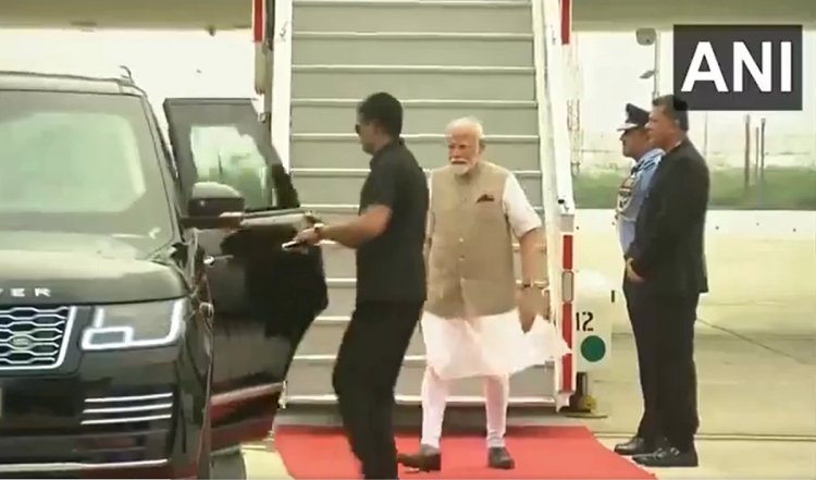 साख घटी या बदल गया रिवाज, PM मोदी को कोई एयरपोर्ट पर रिसीव करने तक नहीं आया, क्या झोला बस उठने ही वाला है?
