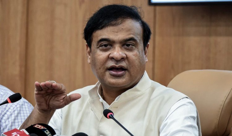 हिंदू भारत की ओर पलायन नहीं कर रहे, वे संकटग्रस्त बांग्लादेश में रहकर लड़ रहे: हिमंत