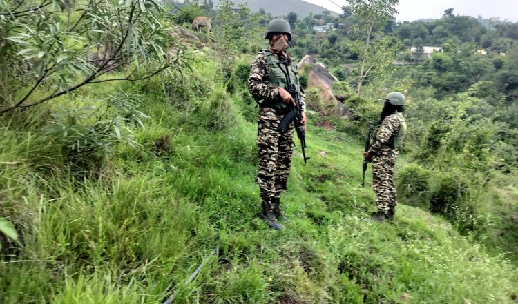 मणिपुर में जबरन वसूली के आरोप में तीन उग्रवादी गिरफ्तार