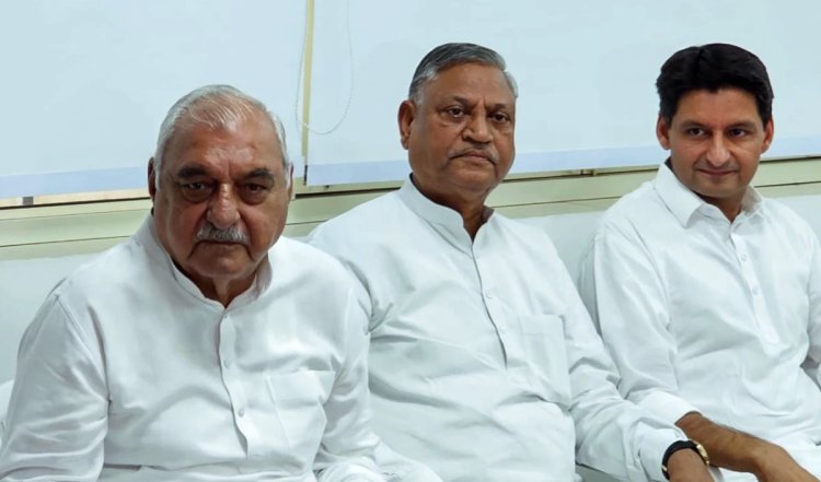 भूपेंद्र सिंह हुड्डा और कुमारी शैलजा के बीच आपसी खींचतान पर बोली BJP - दो खेमों में बंट चुकी है पार्टी