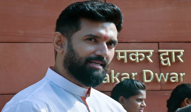 भाजपा के संपर्क में हैं चिराग पासवान के 3 सांसद! RJD के दावों पर बिहार में सियासी बवाल, NDA का पलटवार
