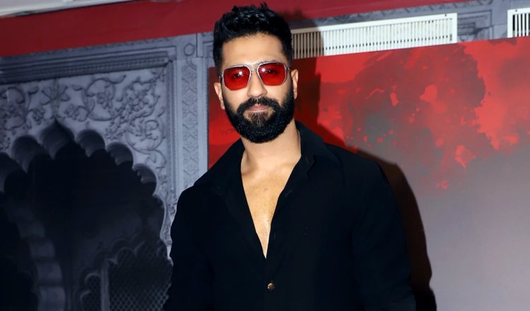 IIFA 2024: विक्की कौशल इस बार शाहरुख खान और करण जौहर के साथ मिलकर अवॉर्ड नाइट की मेज़बानी करेंगे