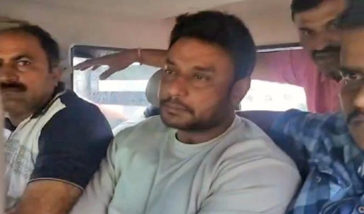 Karnataka: कन्नड़ अभिनेता दर्शन को जेल में VIP ट्रीटमेंट देने की जांच शुरू, शीर्ष अधिकारी को कारण बताओ नोटिस जारी
