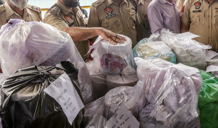 मिजोरम पुलिस ने 1.5 करोड़ रुपये की कीमत की हेरोइन और अन्य मादक पदार्थ जबत किए