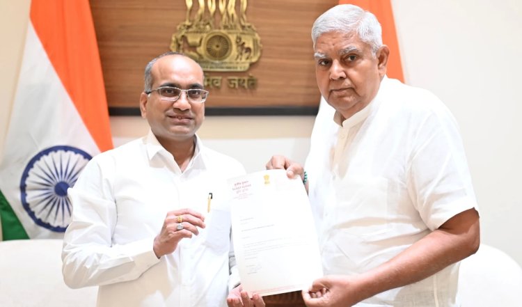 जगदीप धनखड़ ने स्वीकार किया राज्यसभा सांसद सुजीत कुमार का इस्तीफा, BJP में शामिल होने की संभावना, बीजद ने किया निष्कासित