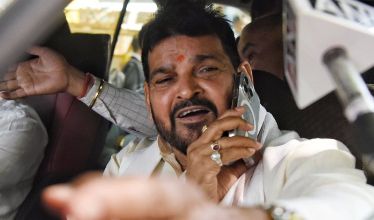 'भगवान ने तुम्हें सजा दी', Brij Bhushan Singh का विनेश फोगट पर ओलंपिक 'धोखाधड़ी' का आरोप लगाया