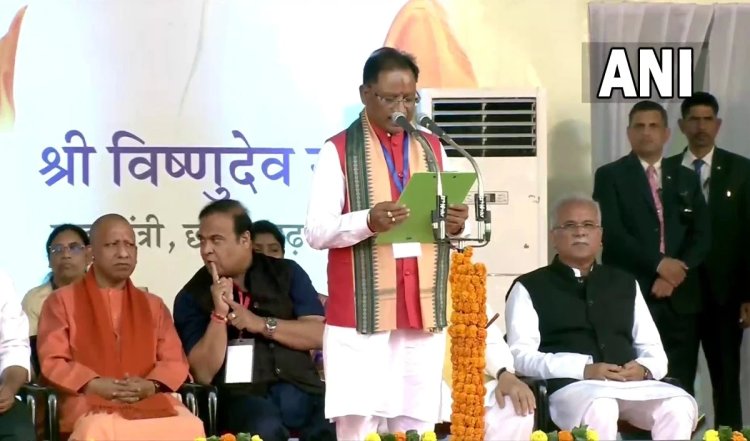छत्तीसगढ़ के मुख्यमंत्री ने चक्रधर समारोह का उद्घाटन किया