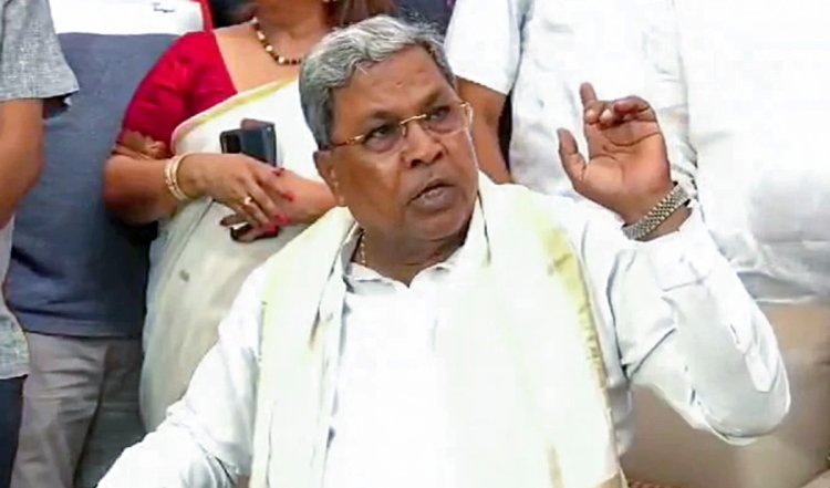 कर्नाटक के मुख्यमंत्री का पुतला जलाने की कोशिश के आरोप में भाजपा कार्यकर्ताओं पर मामला दर्ज