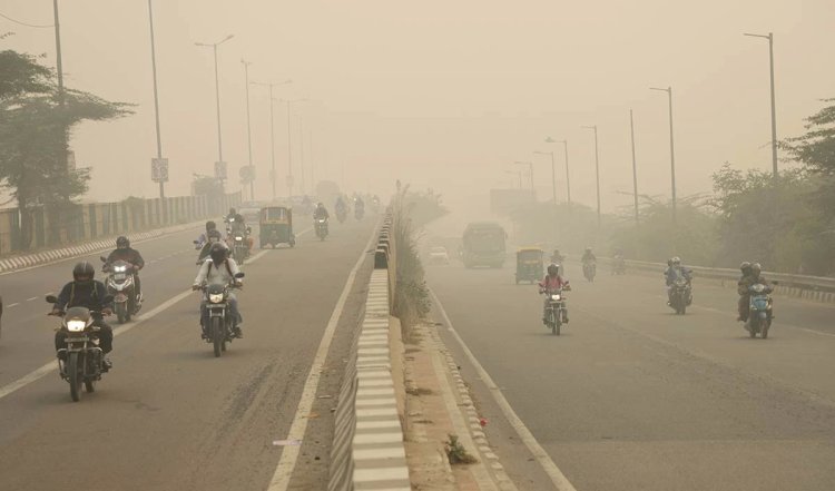 Jan Gan Man: पटाखों पर रोक से कैसे दूर होगा भ्रष्टाचार का प्रदूषण? जानलेवा Delhi Air Pollution को रोकने की बजाय नौटंकी कर रही Kejriwal सरकार