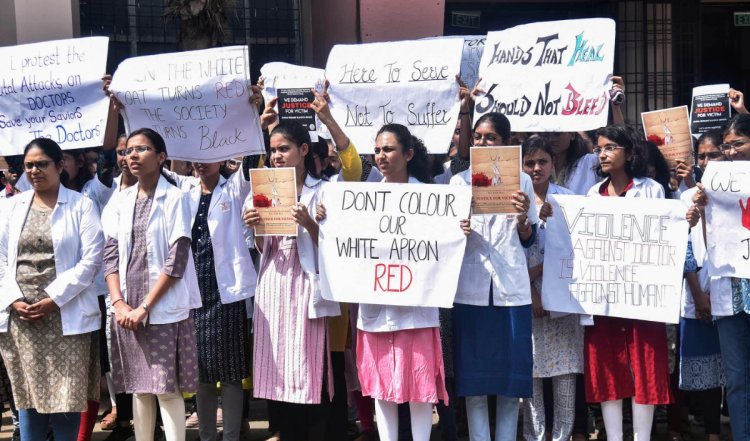 पंजाब: सरकारी अस्पताल के चिकित्सकों ने विरोध प्रदर्शन समाप्त किया