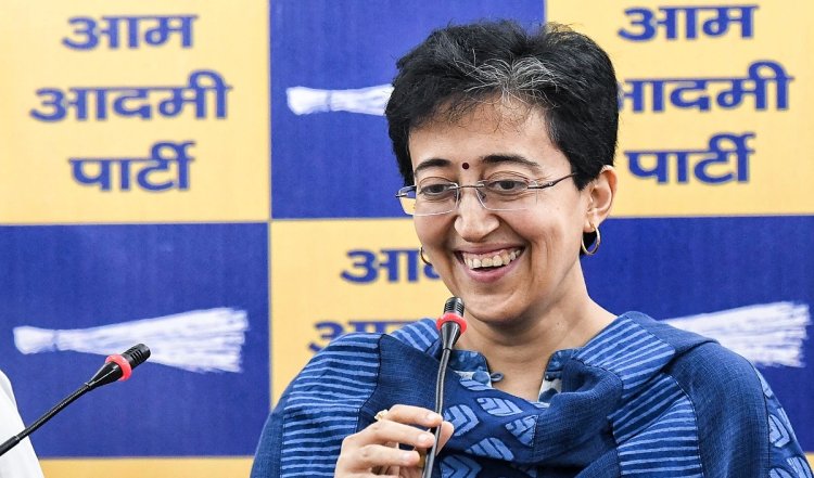 Delhi की तीसरी महिला सीएम बनेंगी Atishi, सुषमा-शीला संभाल चुकी हैं जिम्मेदारी