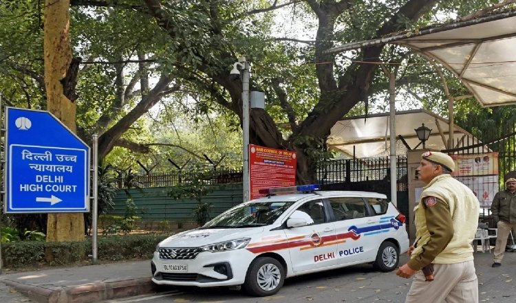 Waqf Board case: आप विधायक अमानतुल्लाह खान की याचिका, दिल्ली हाईकोर्ट ने ईडी से रिपोर्ट मांगी