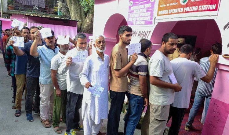 Jammu Kashmir Election Issues: चुनाव में रोजगार और विकास जैसे मुद्दों को मिली जगह, नई इबारत लिखने को तैयार घाटी