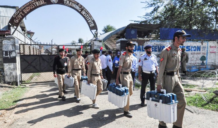 Jammu-Kashmir में तीसरे और अंतिम फेज के लिए वोटिंग कल, 8 अक्टूबर को घोषित किए जाएंगे नतीजे