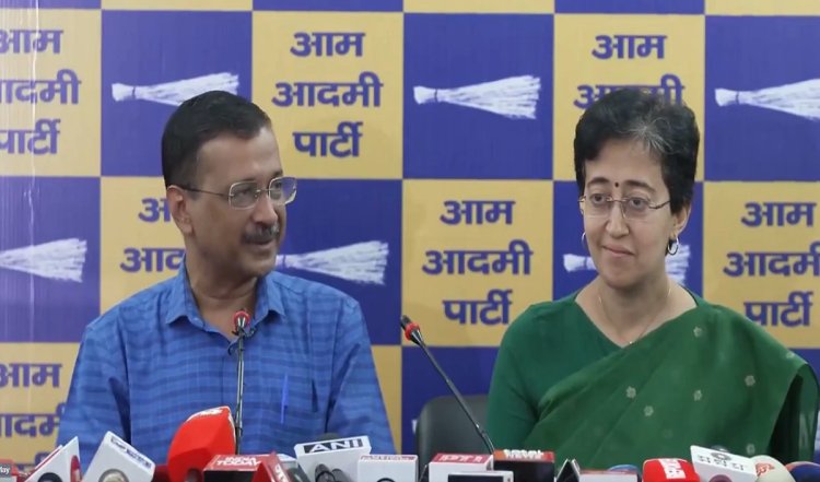 'दिल्ली सरकार के खिलाफ साजिश रच रहा है केंद्र', केजरीवाल और आतिशी ने BJP पर लगाया बड़ा आरोप