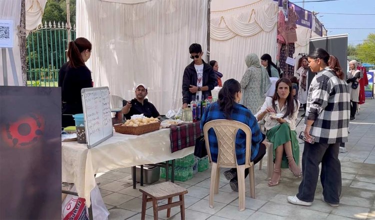 भोजन और संस्कृति को बढ़ावा देने के लिए कश्मीर में "शरद उत्सव" का आयोजन
